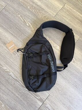 Patagonia Black Sling Chest Pack with Padded Strap